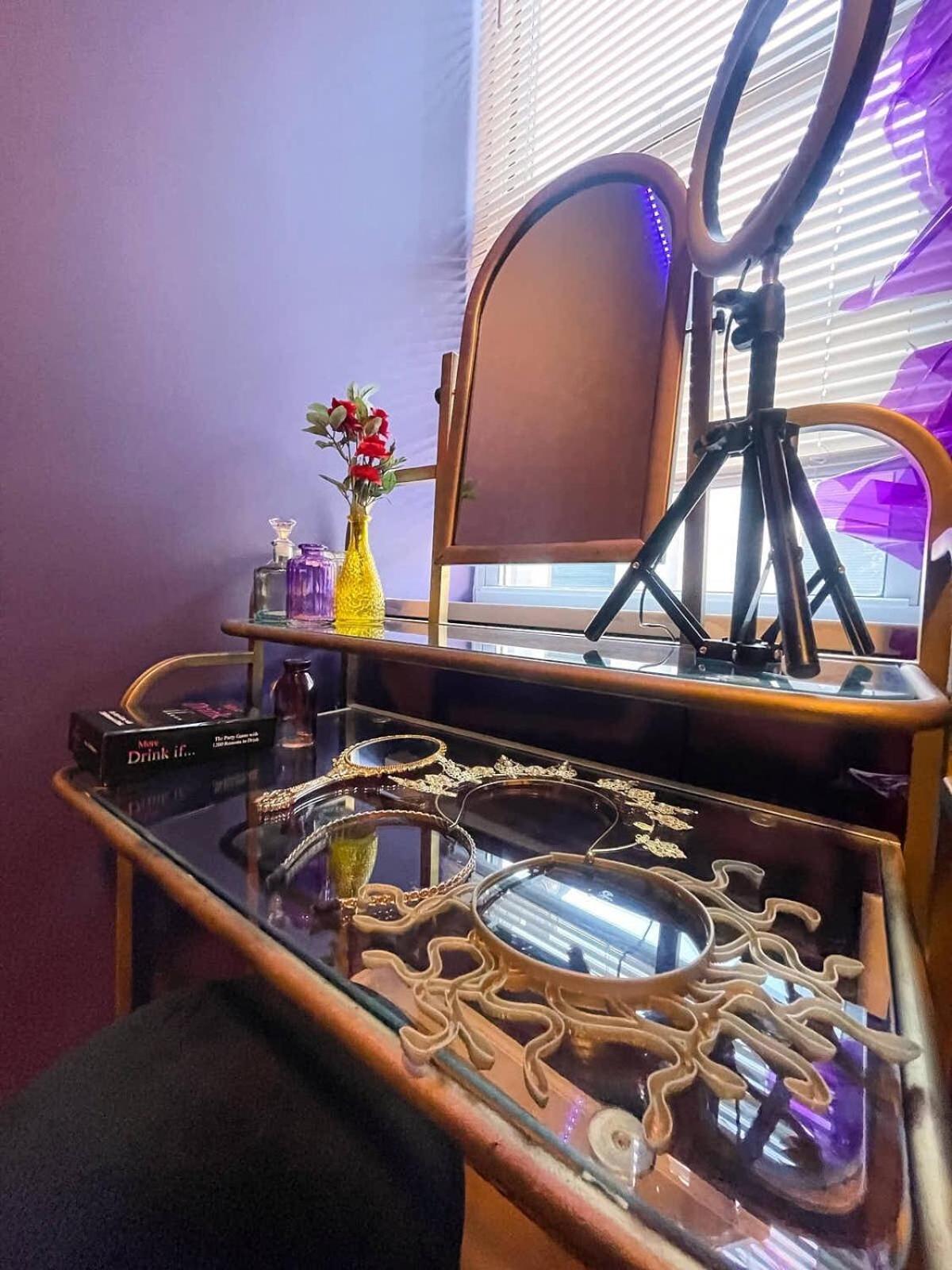 Apartment Siren's Cozy Cove Hideaway Mins From Downtown